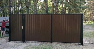 Купить распашные ворота из профнастила Прохладный, цена от 2764 руб.